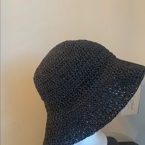 Women’s NWT Universal Thread L/XL Black Bucket 100% Crochet Paper Hat